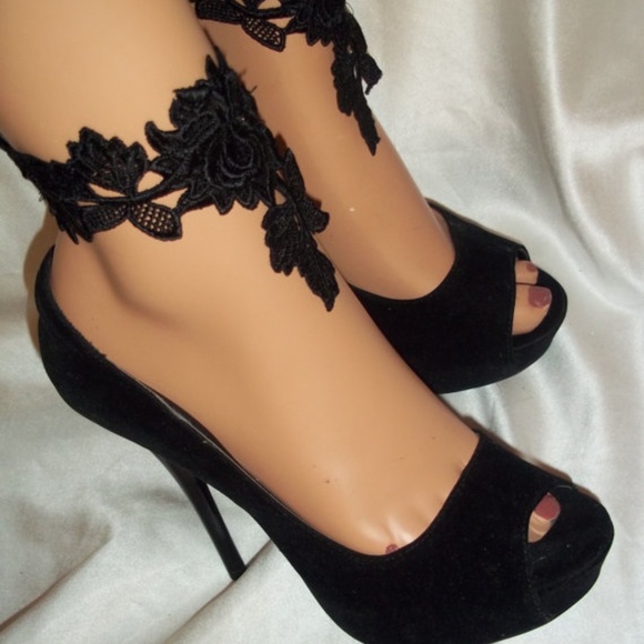 Black Rose Lace Anklets By PrettiFlower, Sexy Black Ankle Bracelets, Ankle Cuffs - Picture 3 of 4